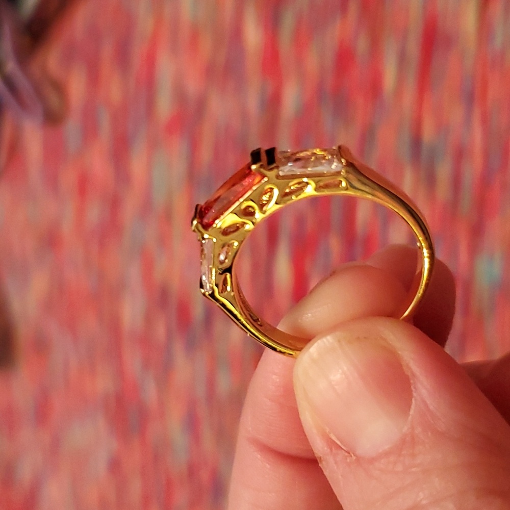 Ring - Picture 5 of 6